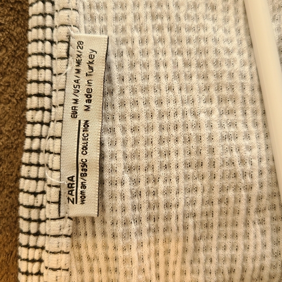 ◇Zara basics striped shirt with split sleeves◇ - Picture 4 of 4